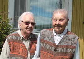Hellä ja Sulo Heino jatkavat yhteistä taivaltaan edelleen omassa kodissa.