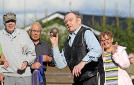 Suomenennätyksen tehnyt Tarmo Ahti oli työntänyt kuulaa viimeksi 80 vuotta sitten. Kuva: Kiti Salonen