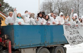 Elisenvaaran abien kolmen vuoden aikajana alkaa olla tapissa. 