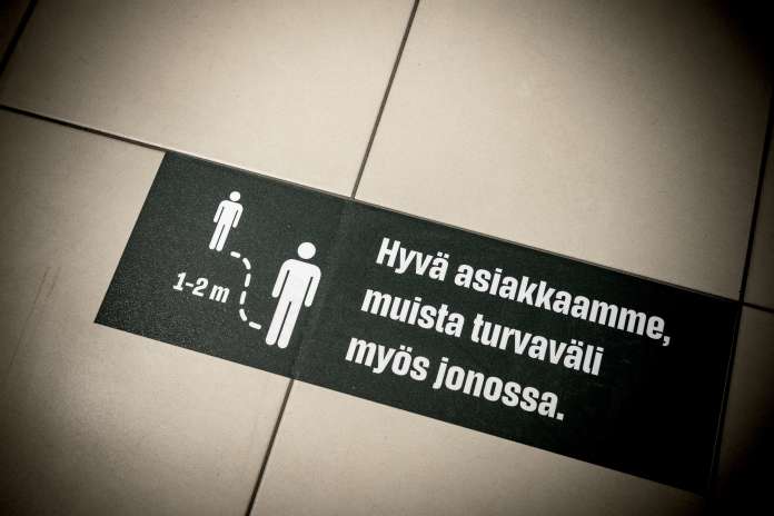Kaikessa vapaa-ajan toiminnassa on muistettava riittävä etäisyys, muistuttaa Varsinais-Suomen alueellinen koronaryhmä. Kuva: Ari-Matti Ruuska.