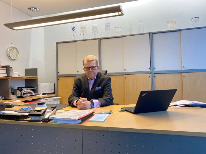 Koronavuosi vähensi vähinkoja, mutta osa viime vuonna säästyneistä menoista on vielä edessä, kun ihmiset alkavat taas käyttää enemmän esimerkiksi terveyspalveluita, arvelee LähitapiolaEtelän toimitusjohtaja Ari LAgerström.