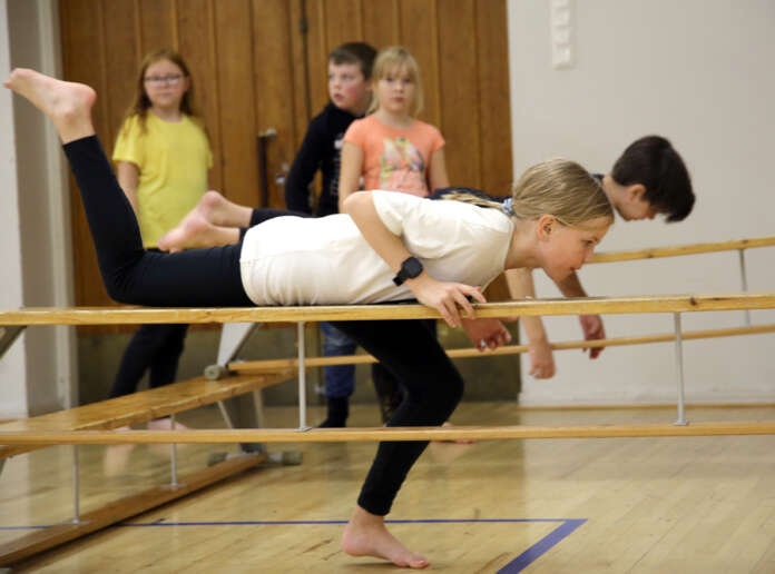 Koskella käynnistyivät kunnan järjestämät harrastamisen Suomen mallin -mukaiset harrastusryhmät. Parkour sai harrastusryhmistä suurimman suosion.