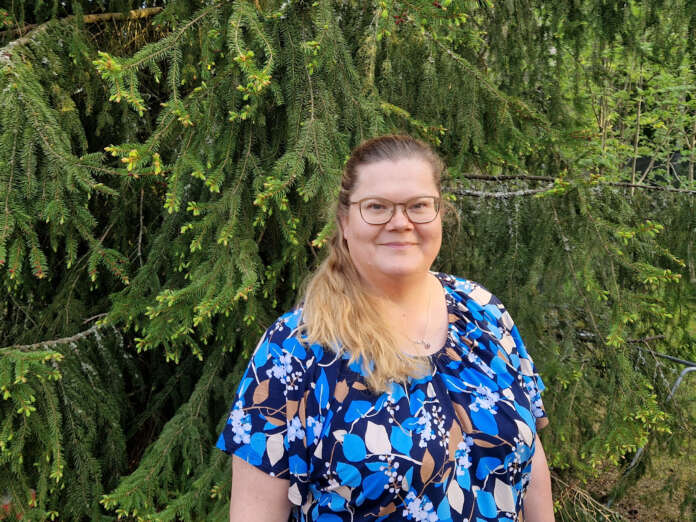 Marttilan kunnanjohtajaksi valittu Anne Ahtiainen kuvailee itseään ihmisläheiseksi ja toimeliaaksi puurtajaksi, joka osaa tuoda asioita ymmärrettävästi esille.