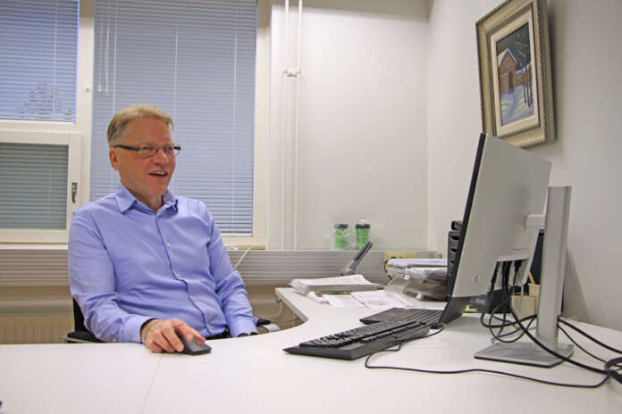 Kunnanjohtaja Mika Joki on tyytyväinen siitä, että Pöytyän koulut sekä päiväkodit on saatu kuntoon ja nyt on mahdollista pönkittää harrastusmahdollisuuksia.