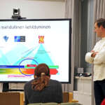 Matti Kulmanen kertoi Oripään kunnanvaltuutetuille, miten VVR-ryhmä toimisi kriisitilanteessa.