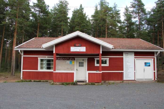 Kangastupa Yhtenä äänestysvaihtoehtona Oripään osallistuvassa budjetoinnissa on Kangastuvan alueen ja sen lähiympäristön viihtyisyyden lisääminen. Kuva on otettu syyskuussa 2023.