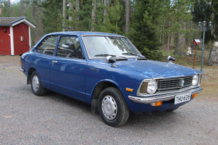 1970-luvun suosikkiautona Corolla oli väriltään tavallisesti keltainen, mutta Rauno Tamminen valitsi ajopelikseen sinisen japanilaisen. Tammisella on ollut seitsemän Corollaa vuodesta 1967 lähtien.