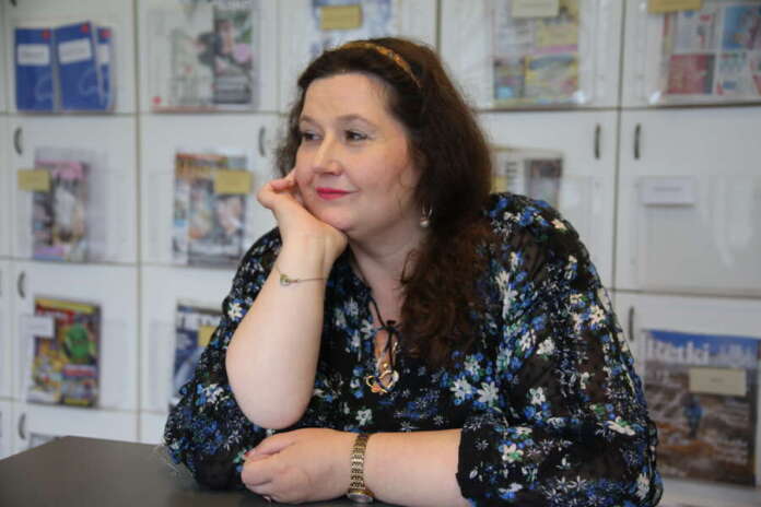 Nina Sallinen on Marttilan uusi kirjastonjohtaja.